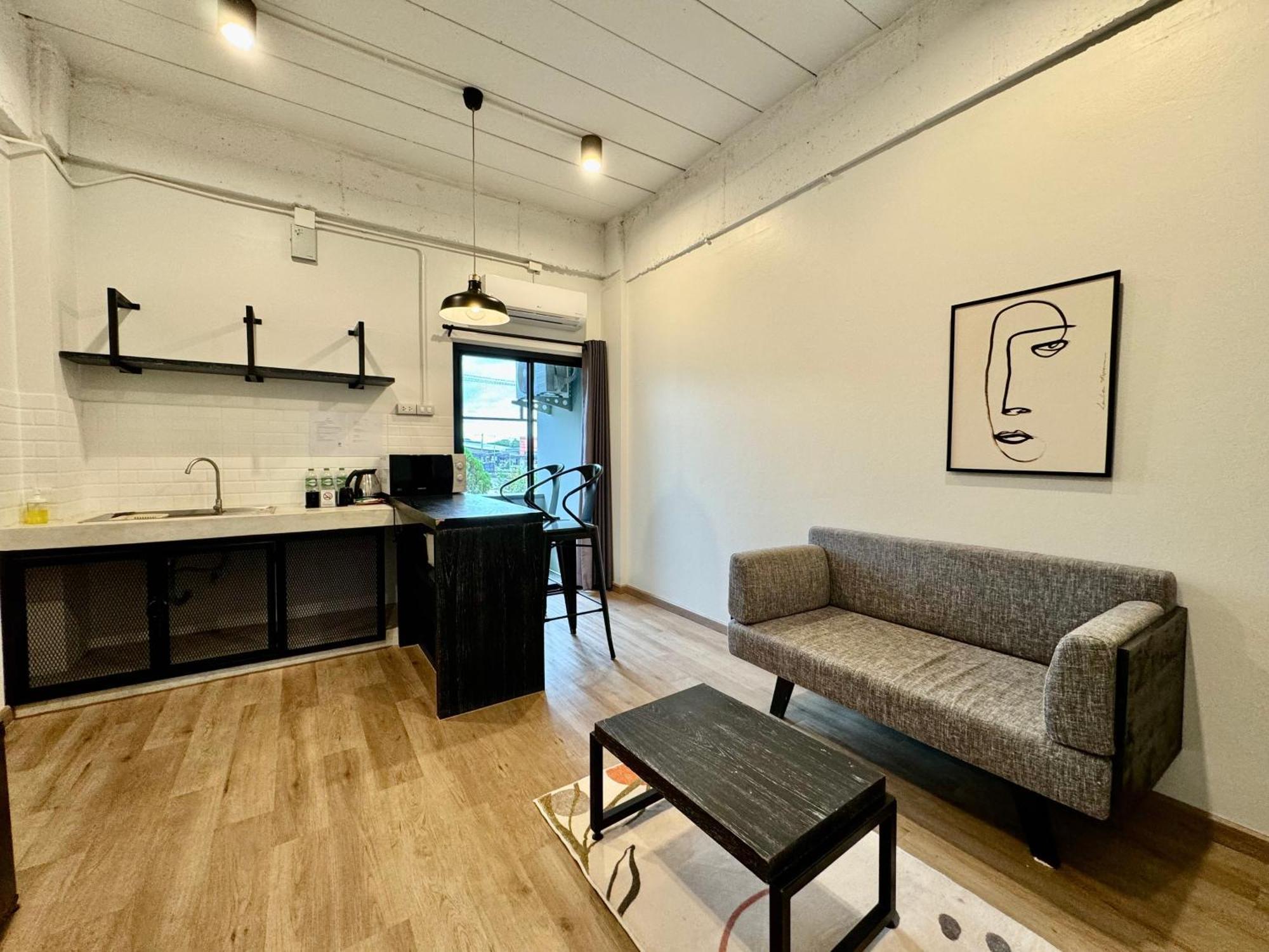 The51Hometel Chiang Mai Eksteriør billede